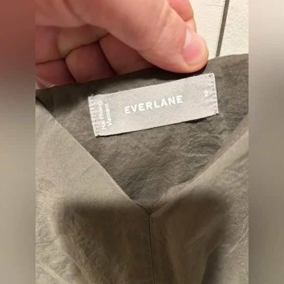 Everlane The Poplin dress Olive , size 2 - Picture 11 of 11